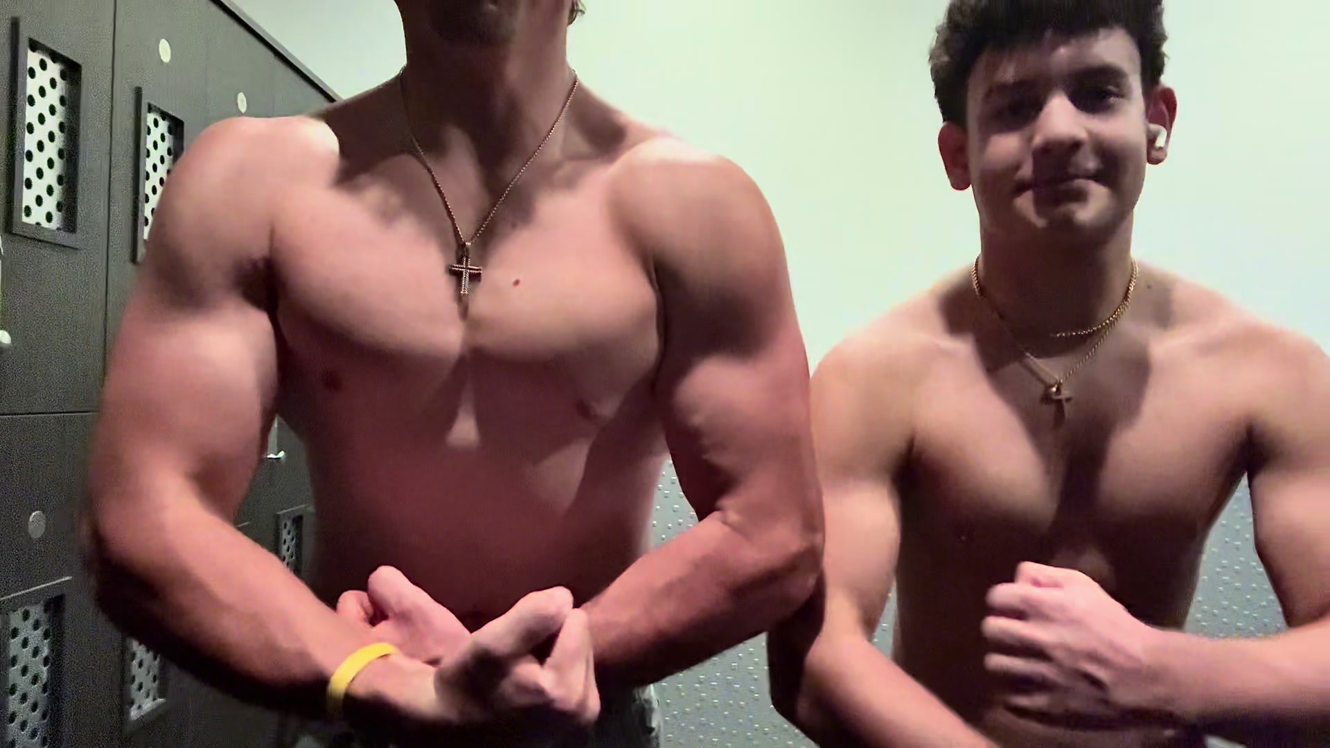@Aidenlifts