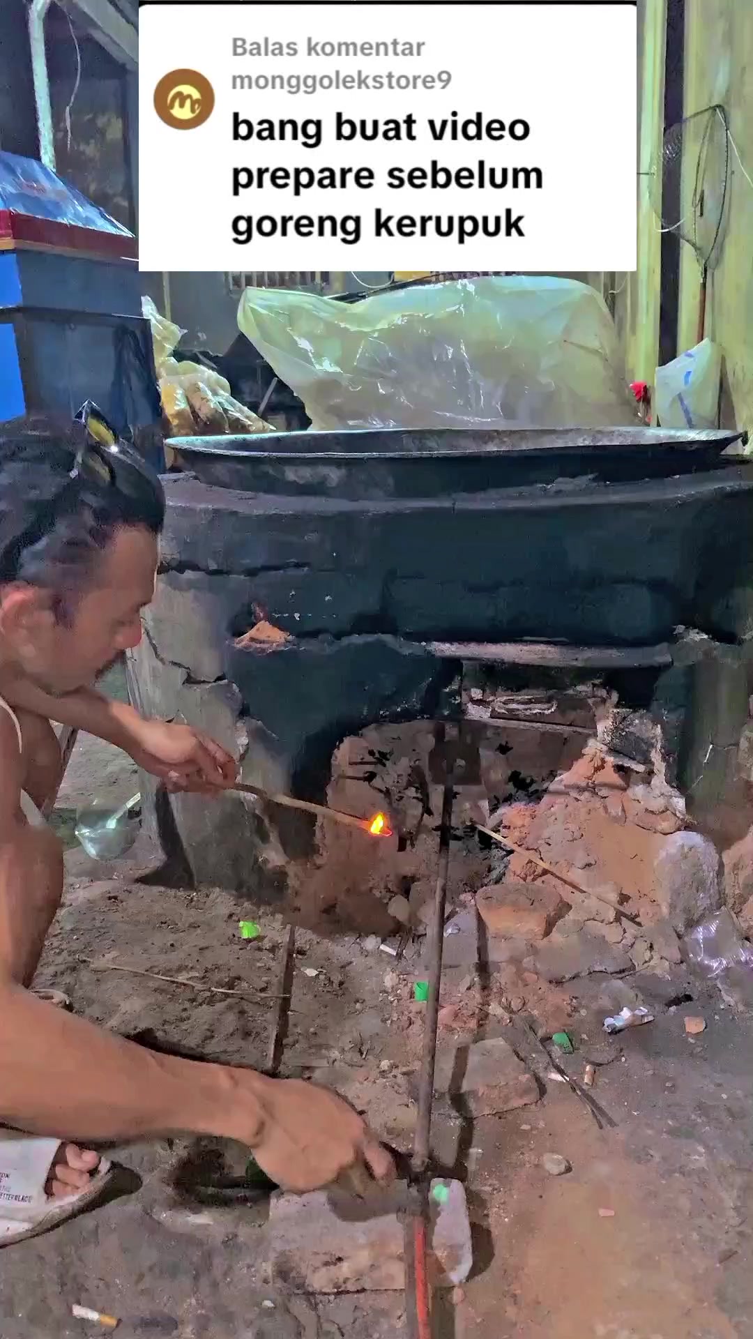 @Kerupuk mang cosplay