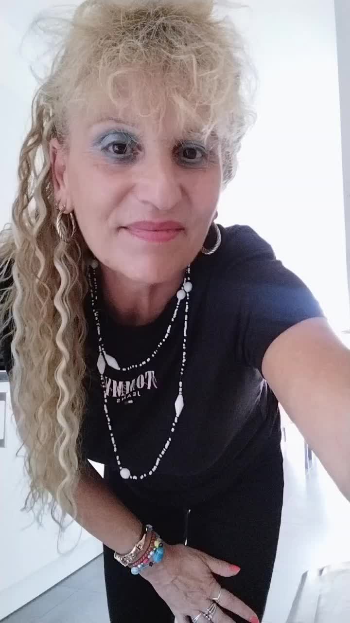 @Cornelia Zarzan