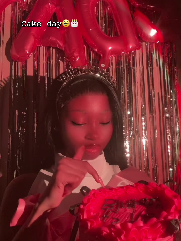@𐙚𝓙𝓮𝓵𝓲𝓷𝓪🍒🎱🐆
