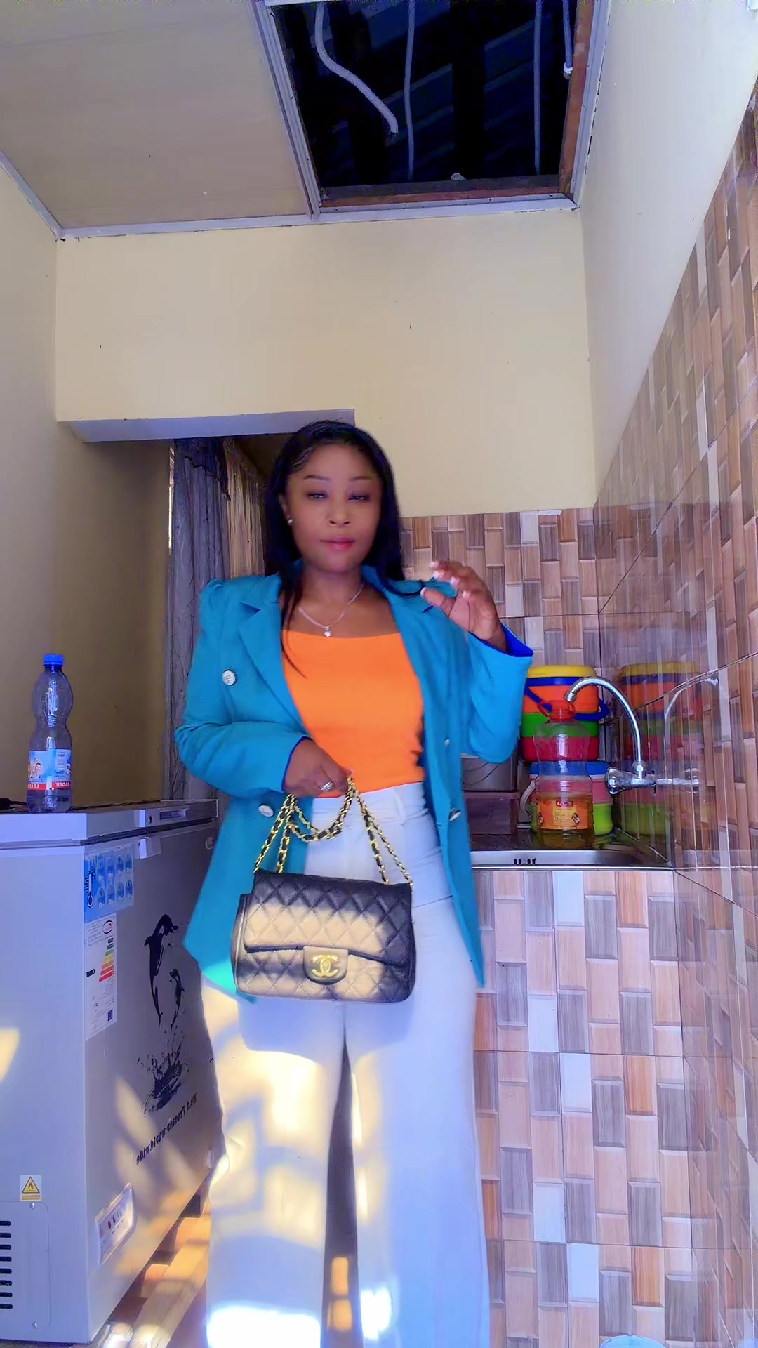 @solangemwana