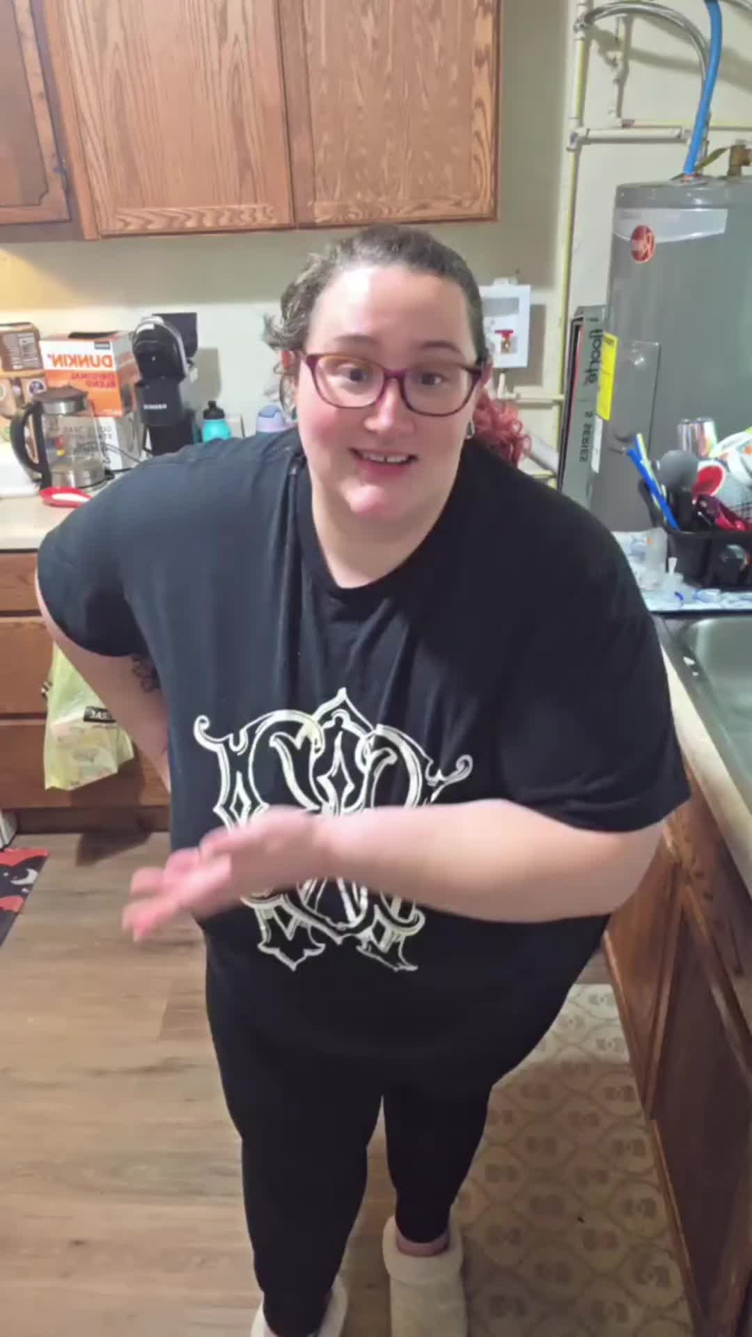@_momma_wolf_
