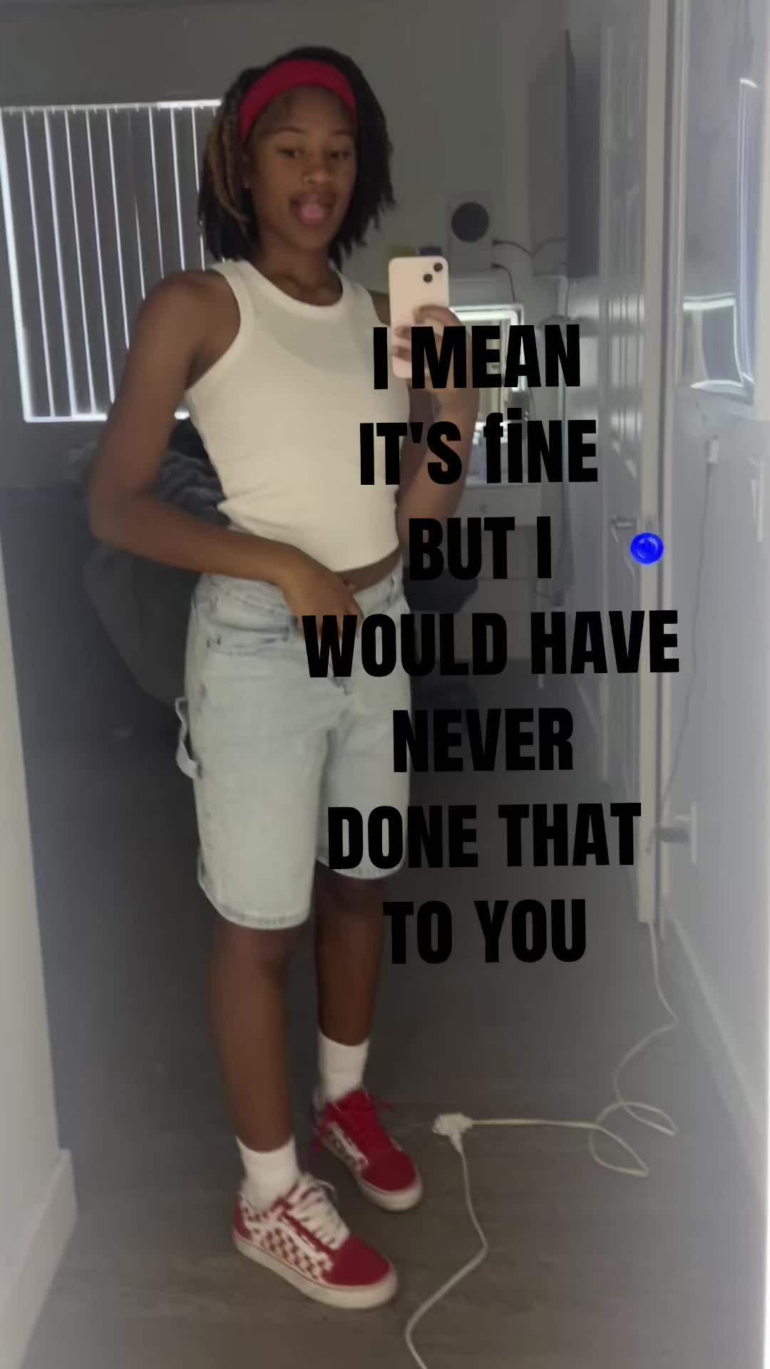 @femalesmurk