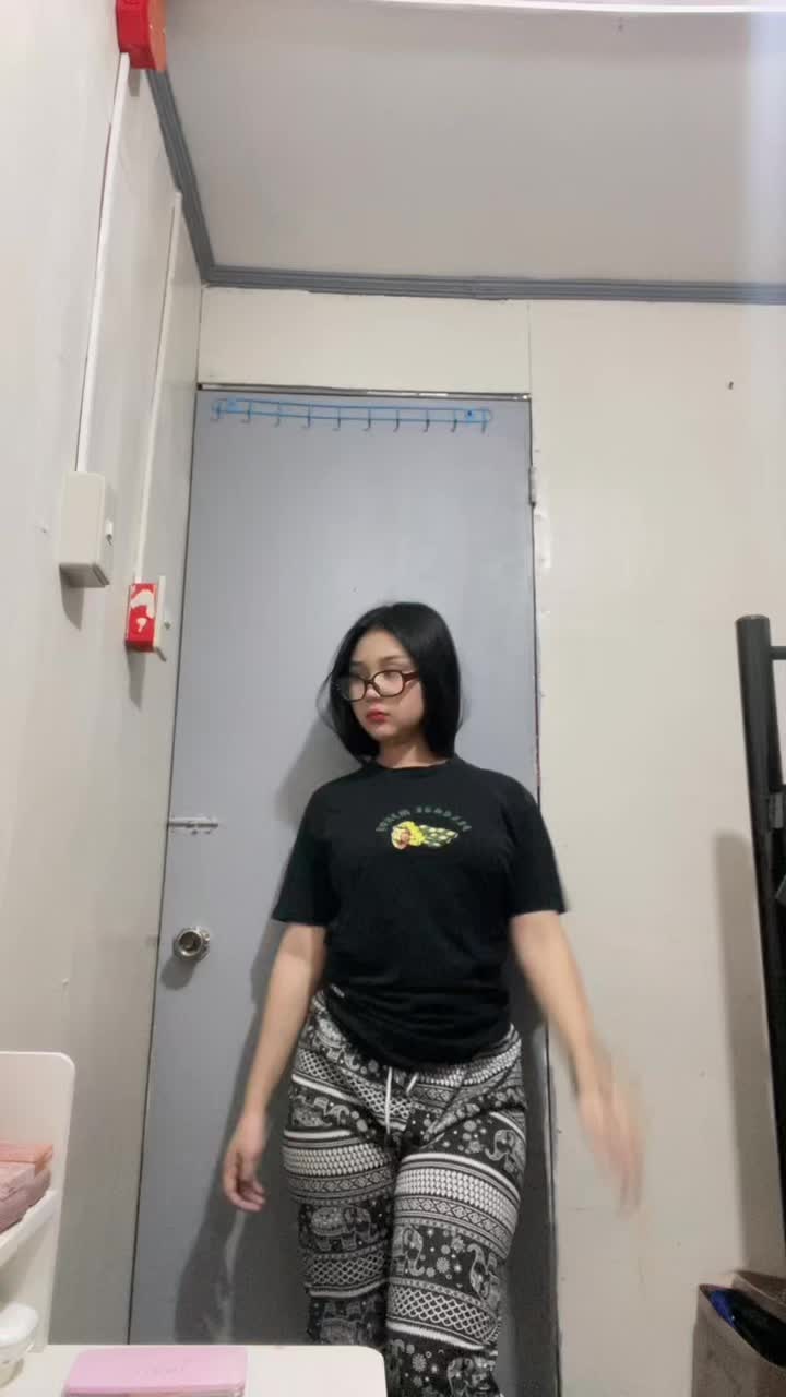 @kireina