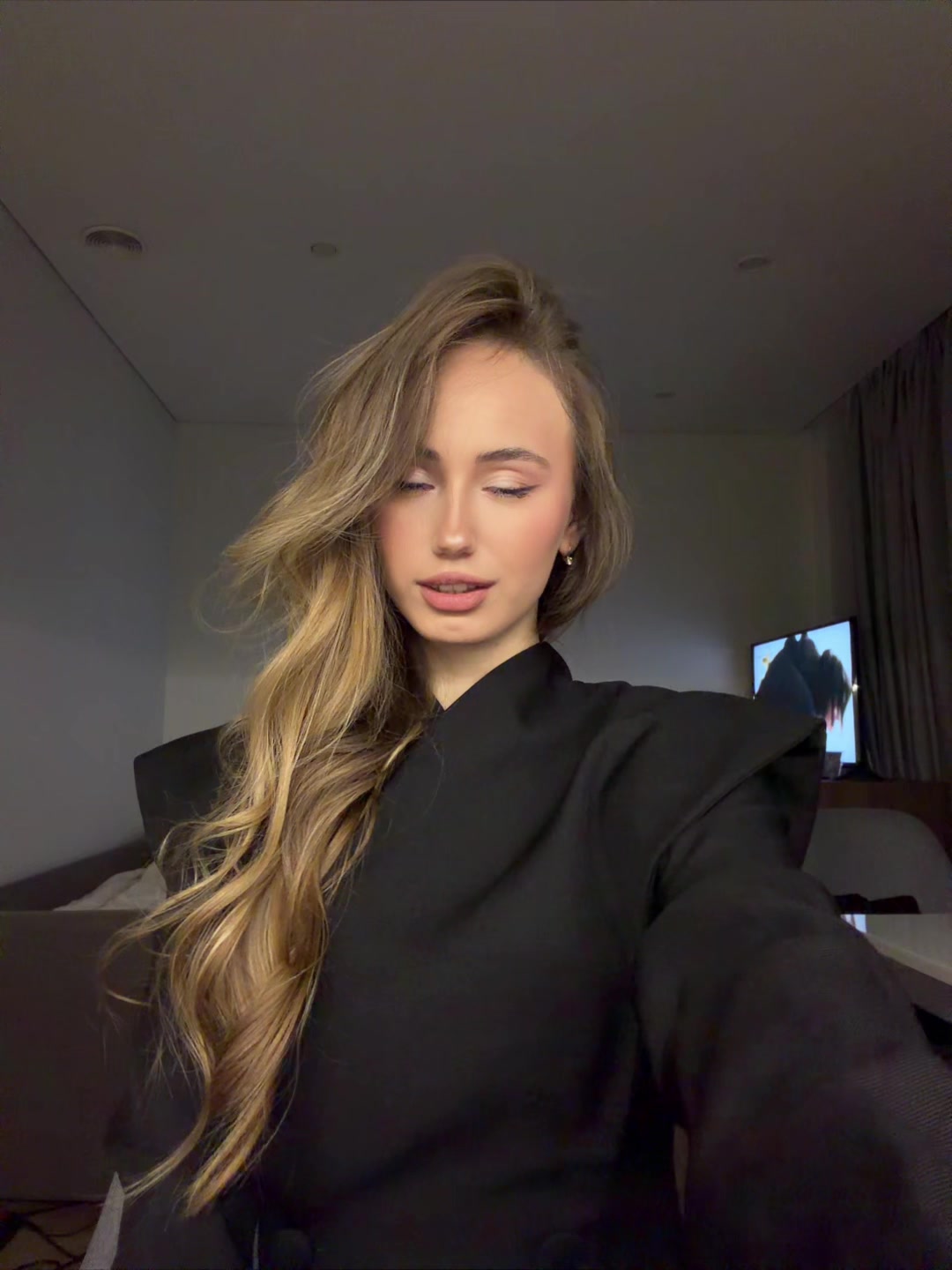@Катрин