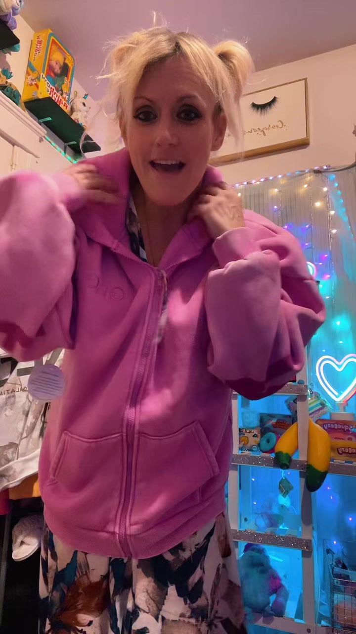@KalliKarms