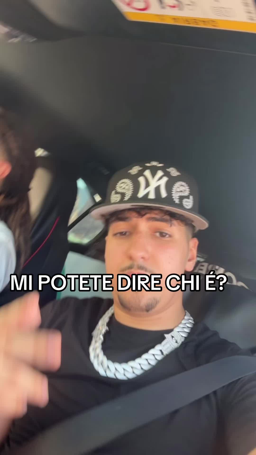 @MomiKings