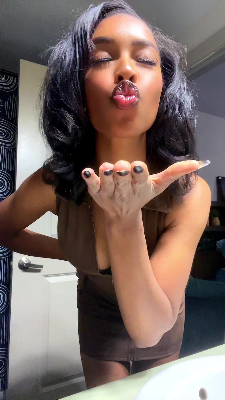 @iamcinnamonwilliams
