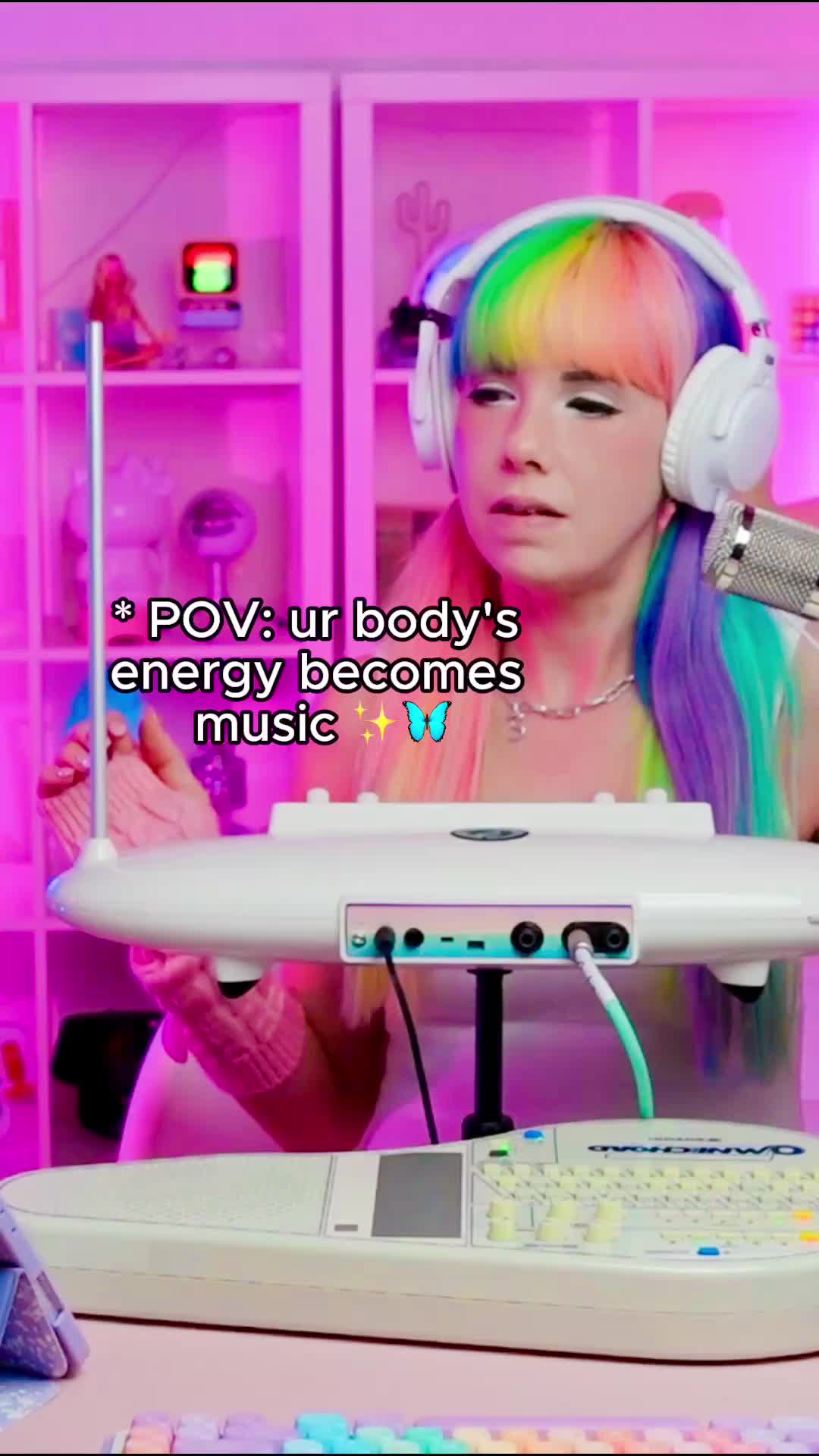 @claravenice