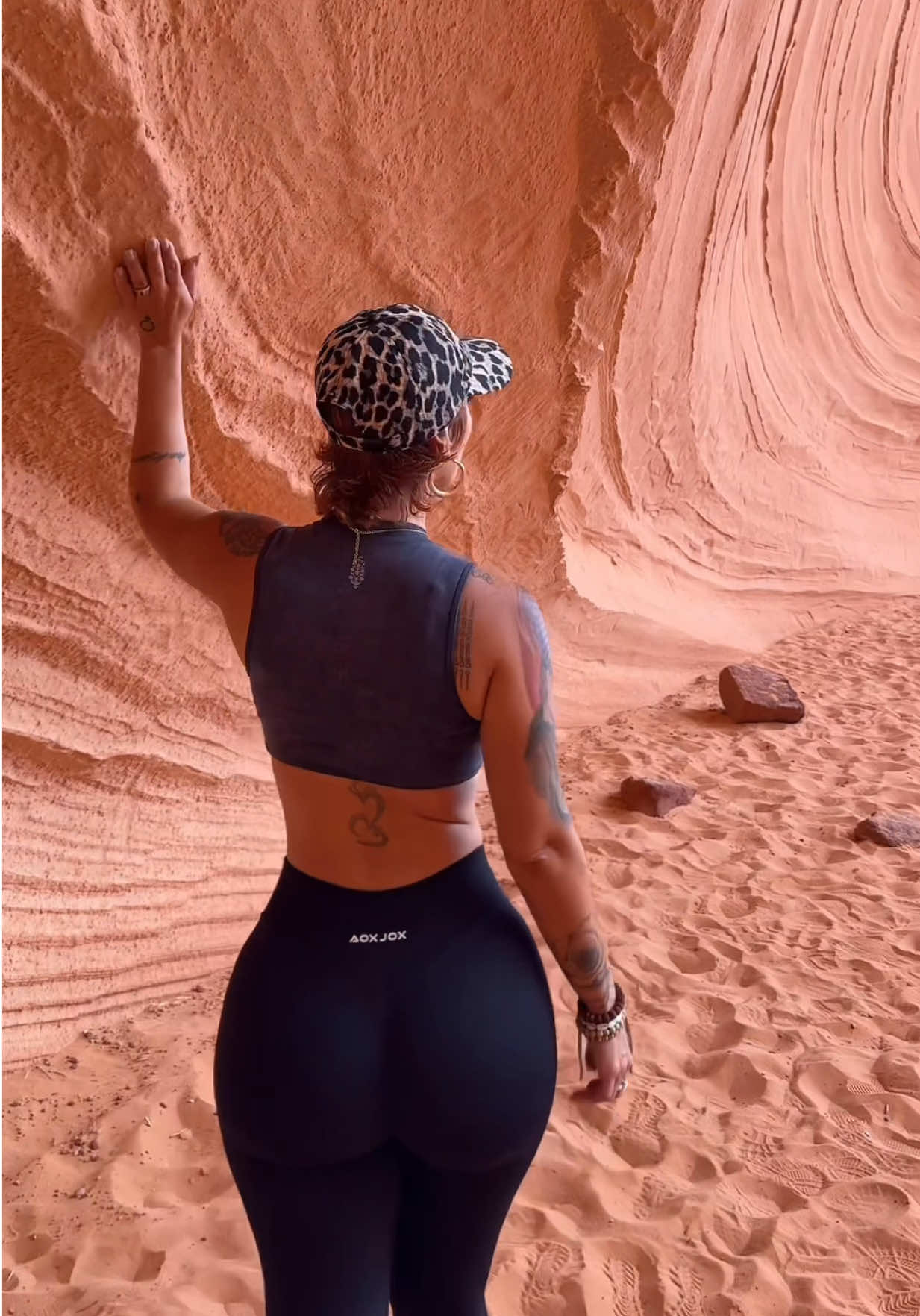 @AlexisthatFox