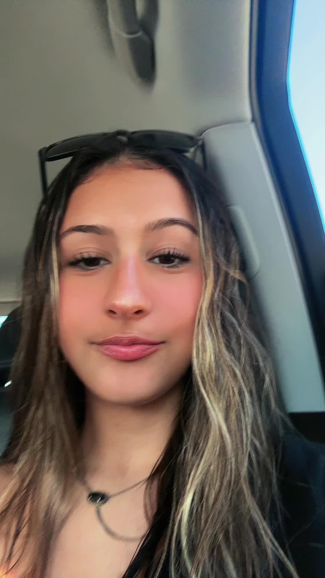 @Adriana