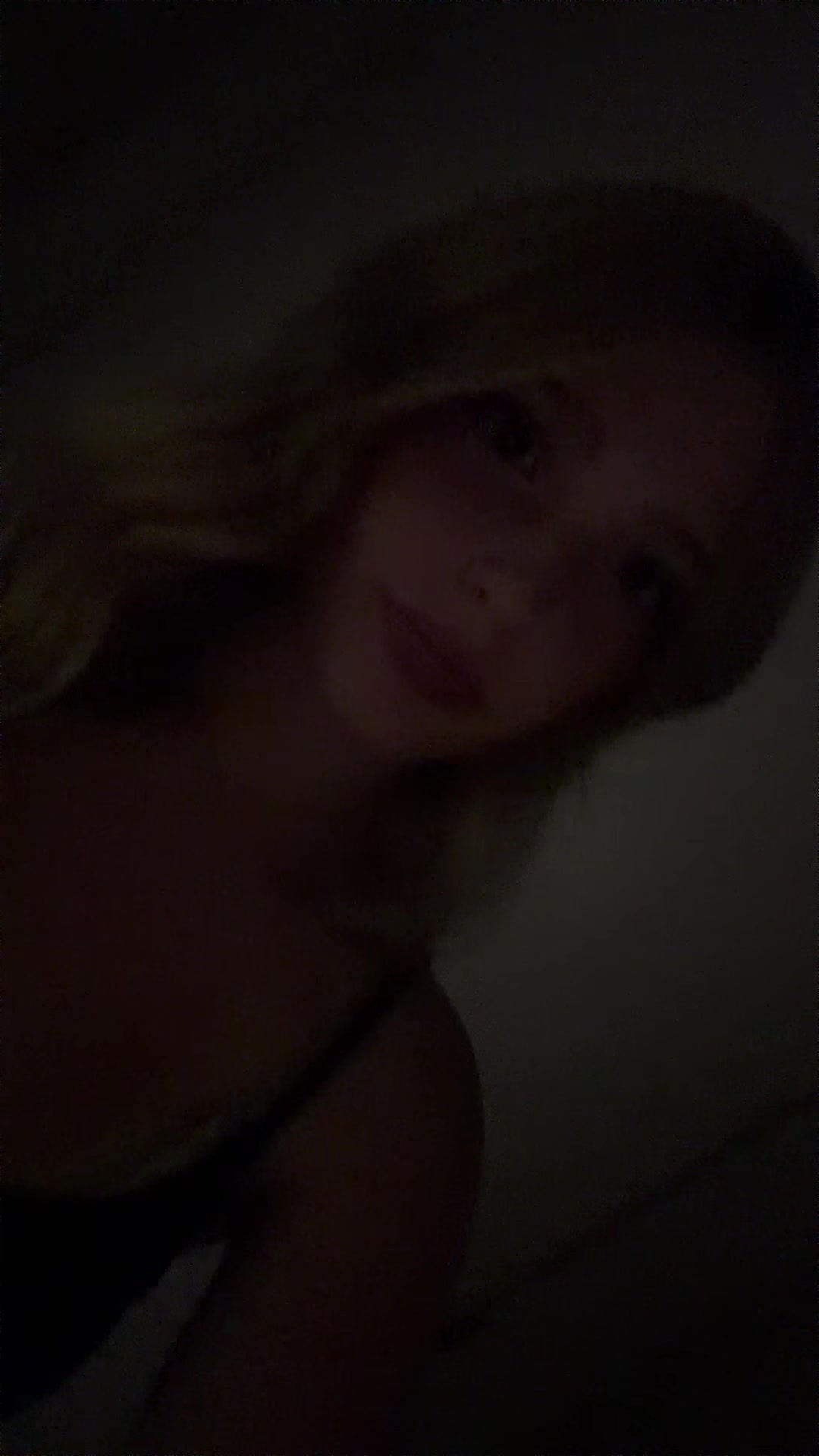 @🦄