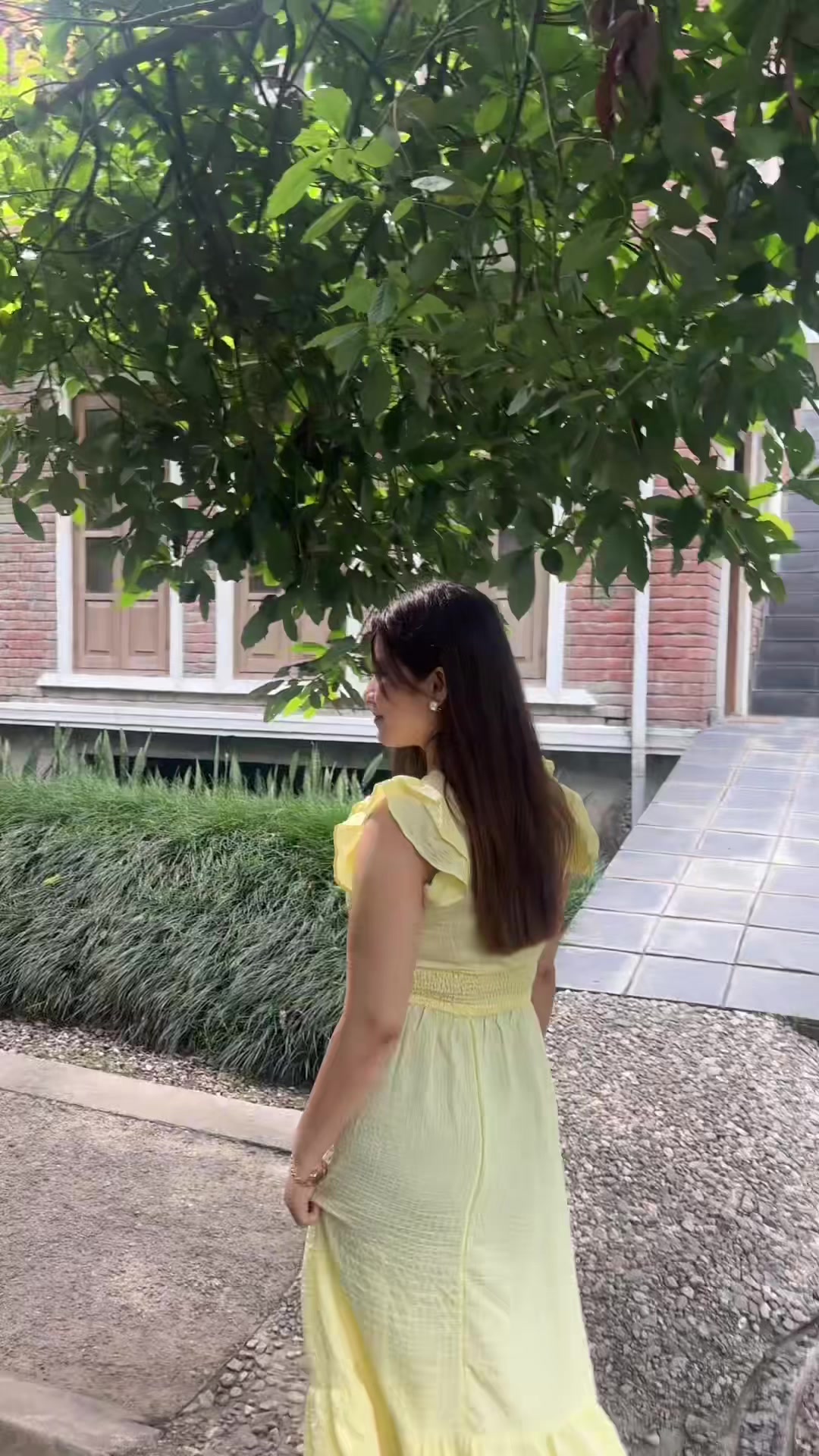 @🦚