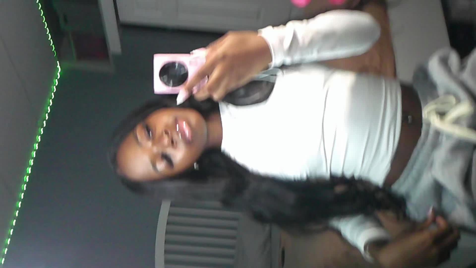 @A’niy B