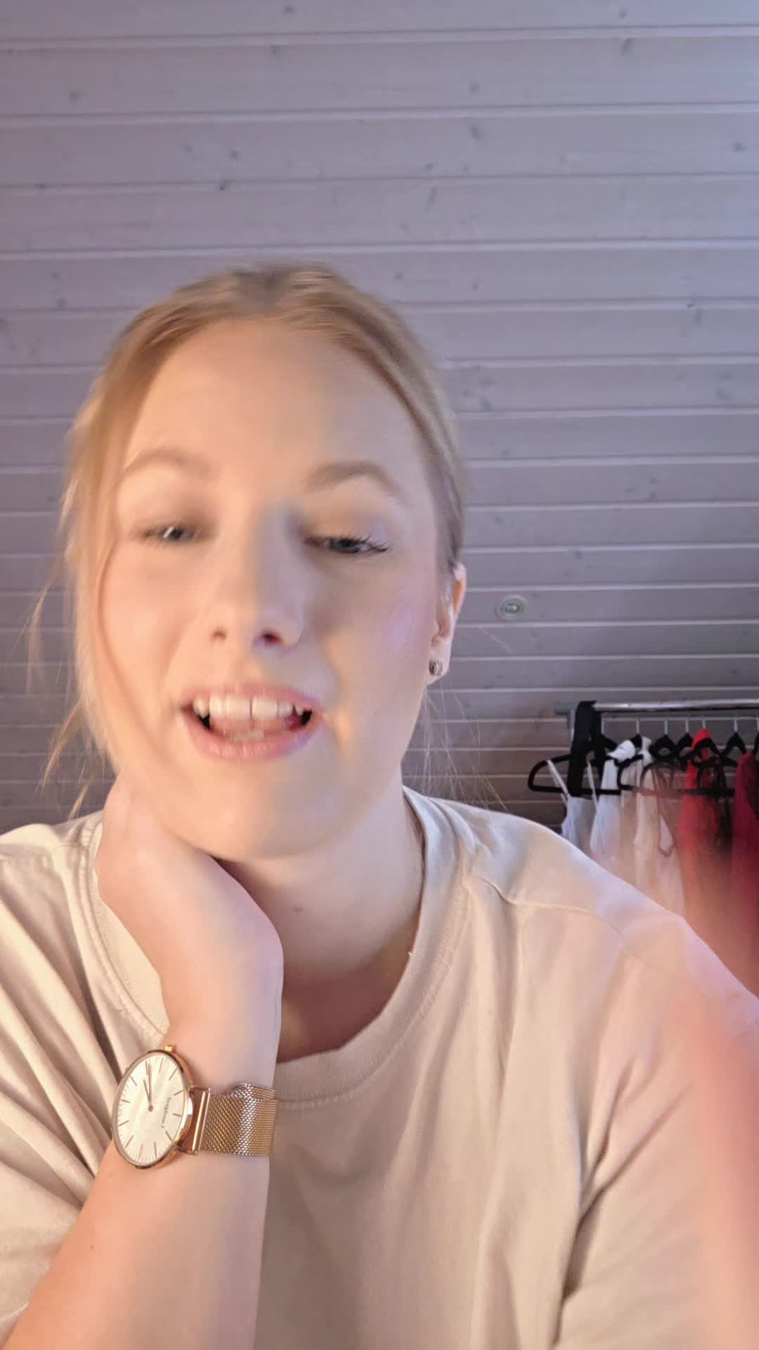 @Jenni