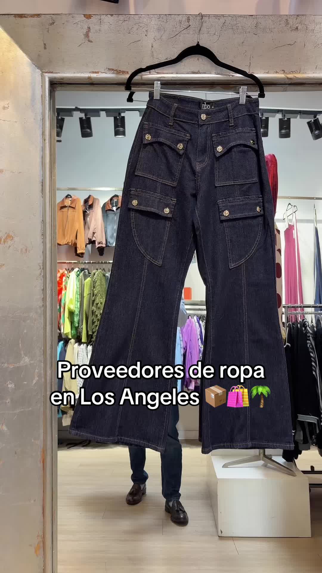 @itoofashion