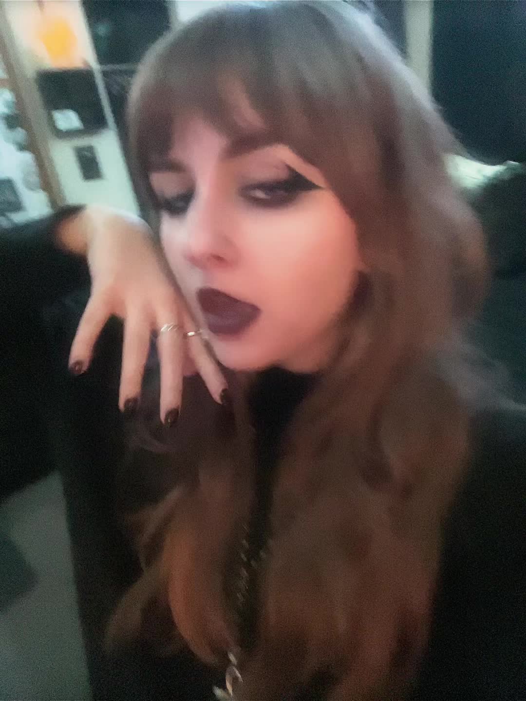 @des