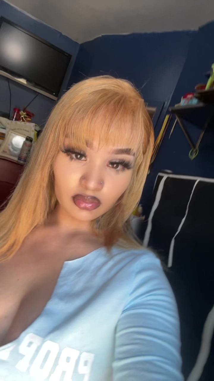@Líjah East