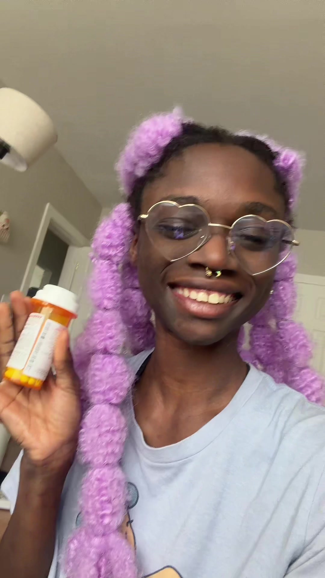 @star 🧡🤍🩷 they/them