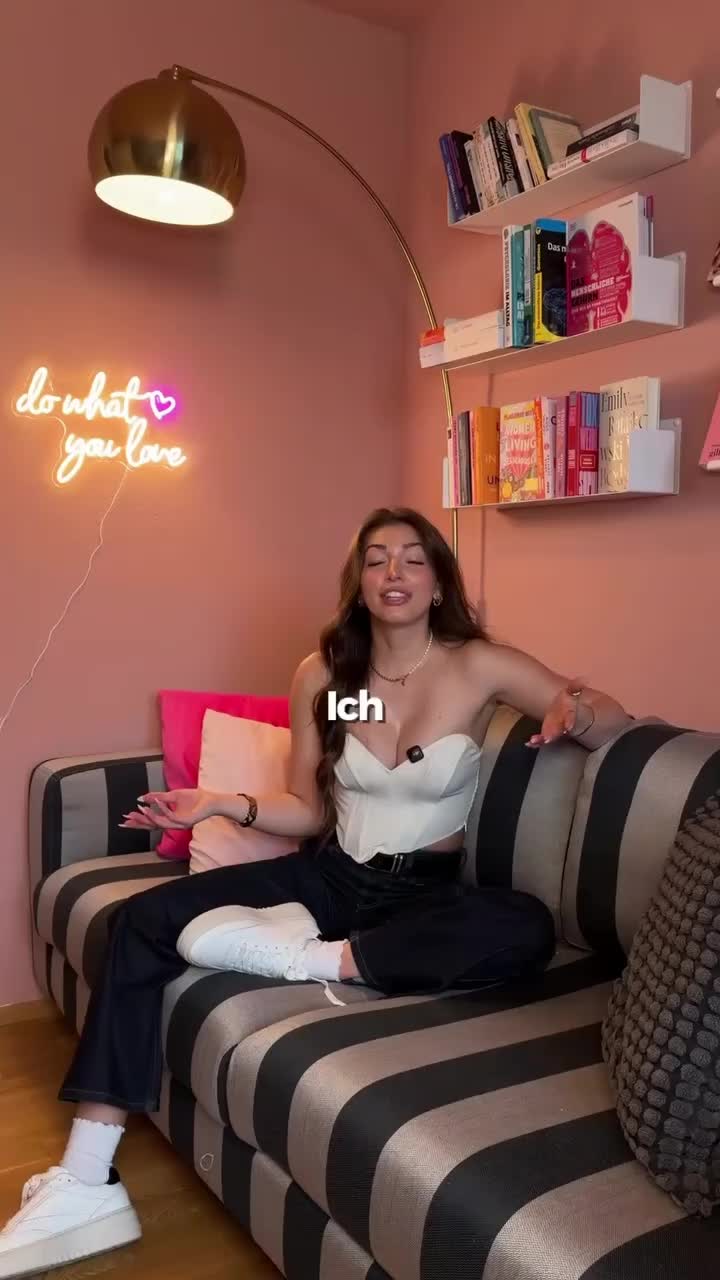 @luisauncensored
