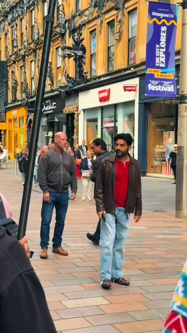@Rashid khan 🇵🇰🇬🇧