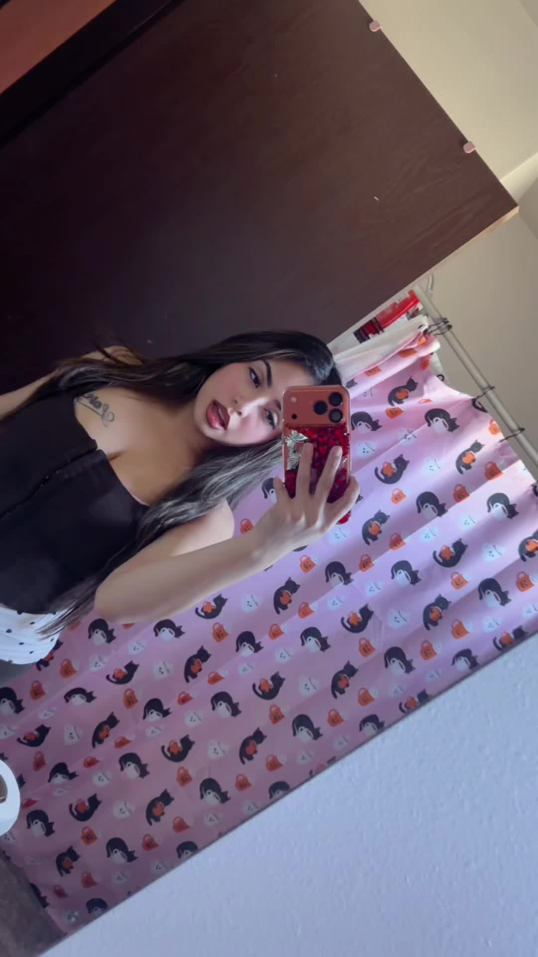 @Leylani