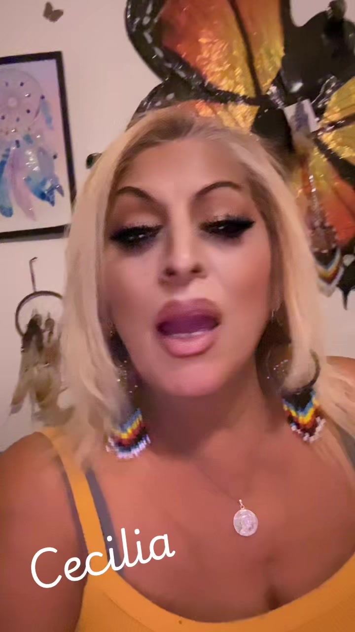 @CeciliaSheila