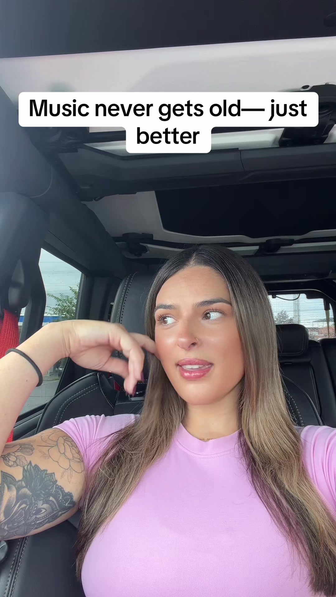 @Kaitlin🦋📚