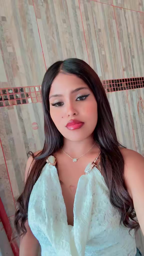 @𝔏𝔬𝔯𝔢𝔫𝔞👸🏽