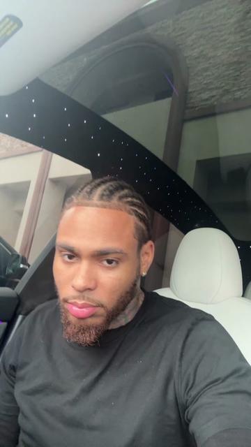 @sixforpresident_