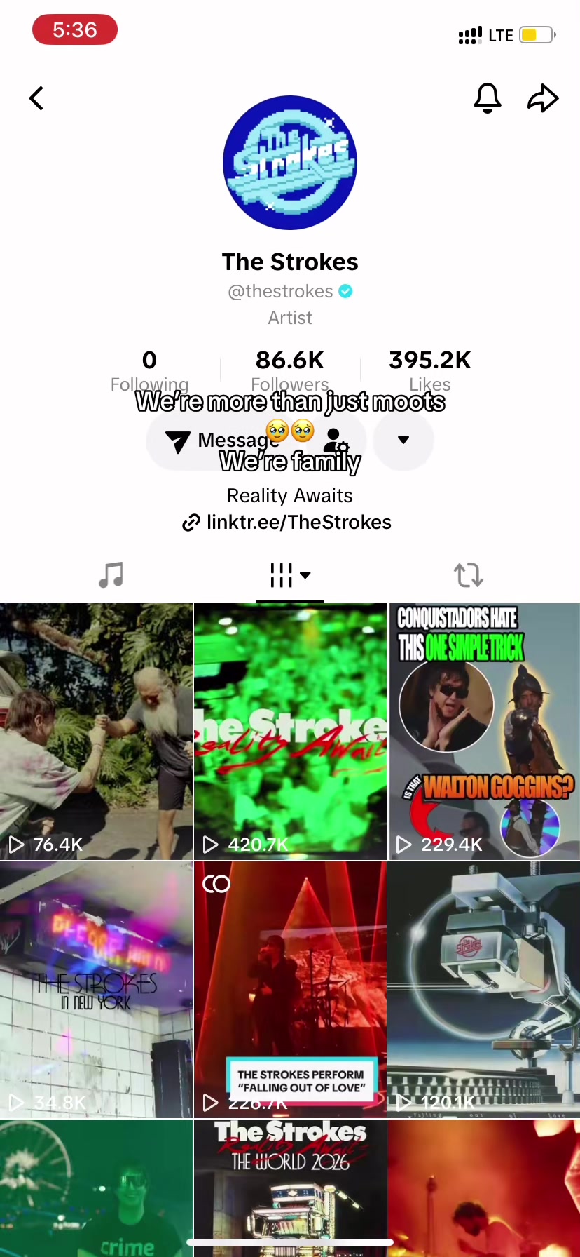 @Julian Casablancas is hot 🥹✌️