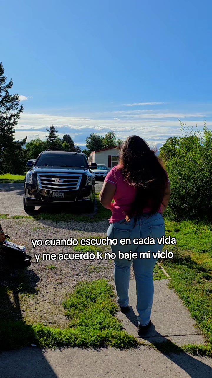 @laqueen1