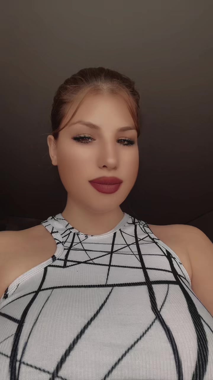 @Vikysa