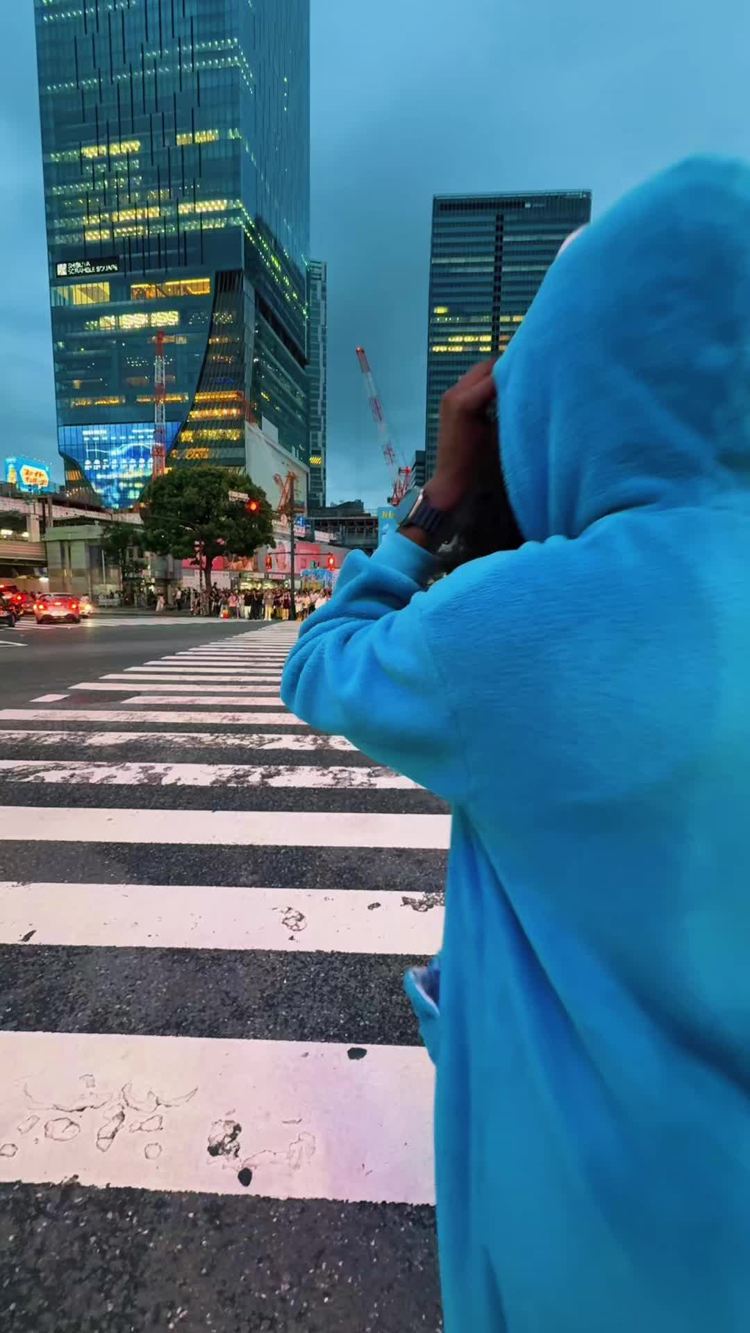 @TᕼE ᗷᒪᑌEᑭᖇIᑎT