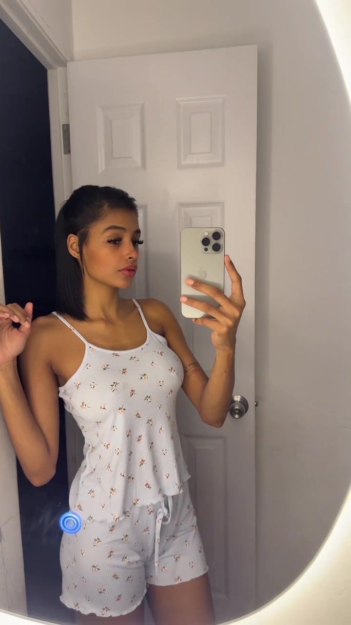 @Daniela _sephania04