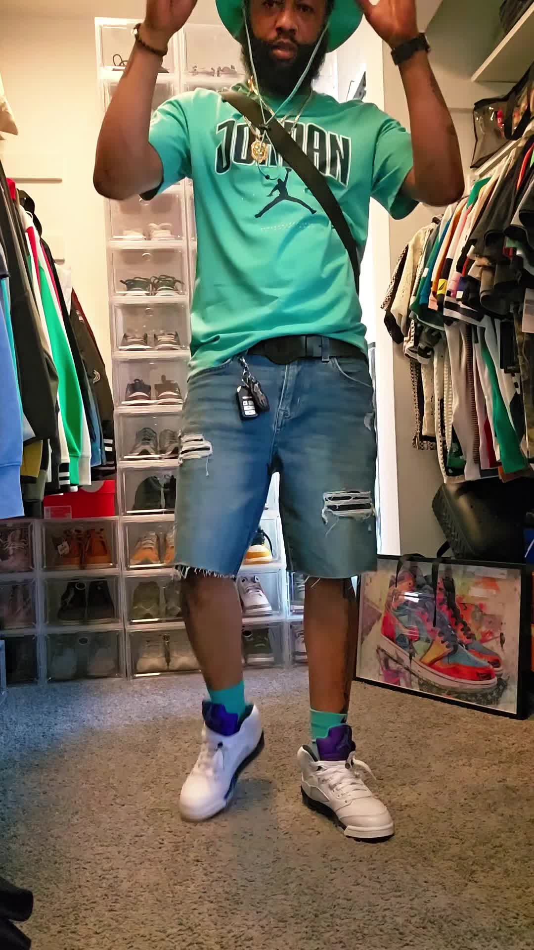 @BUSH_KA$H..🗣🚶🏾&zwj;♂️🏚🛤🚷💰