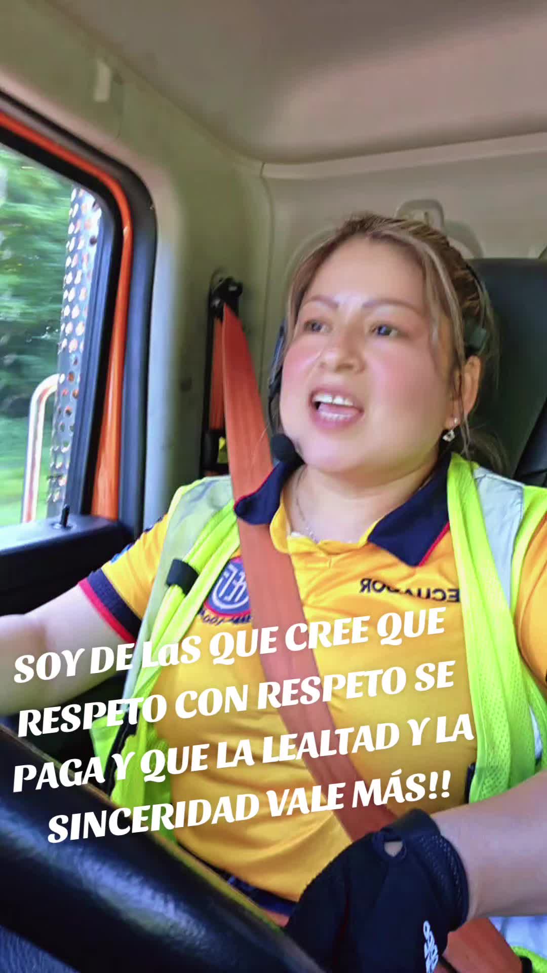 @muñequitaM.Q.