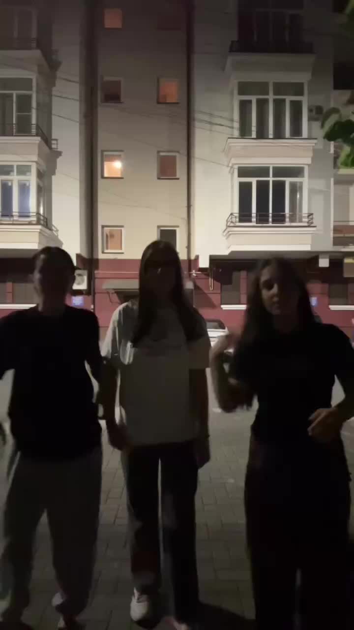 @b1chenovva