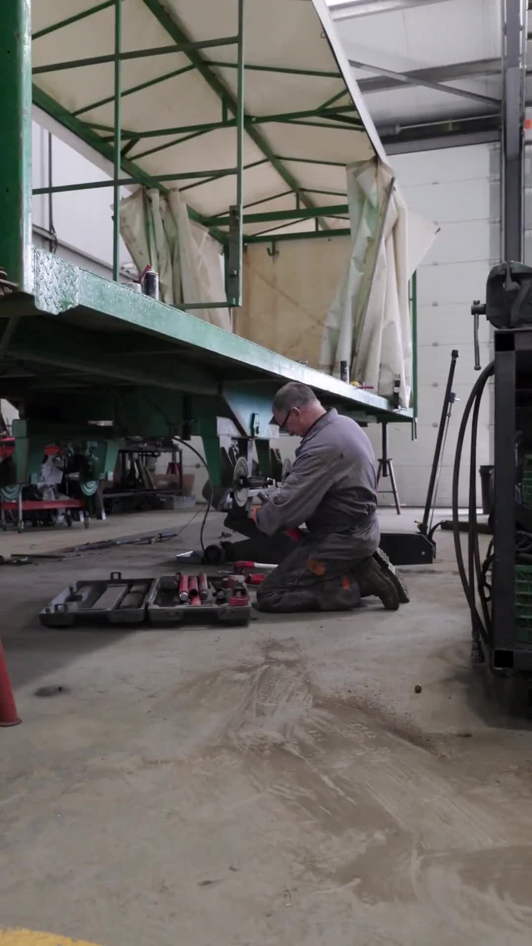 @Irelands Farm Machinery