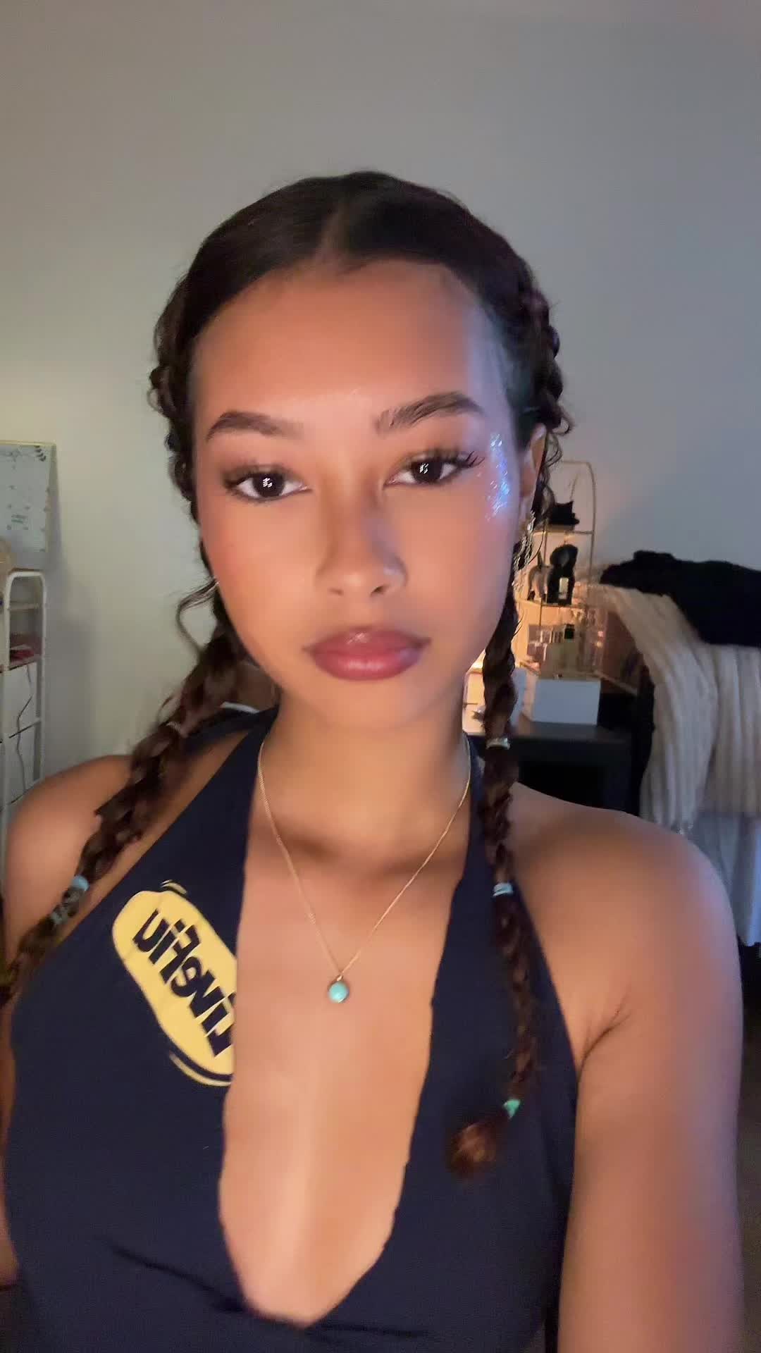 @beyondxolivia