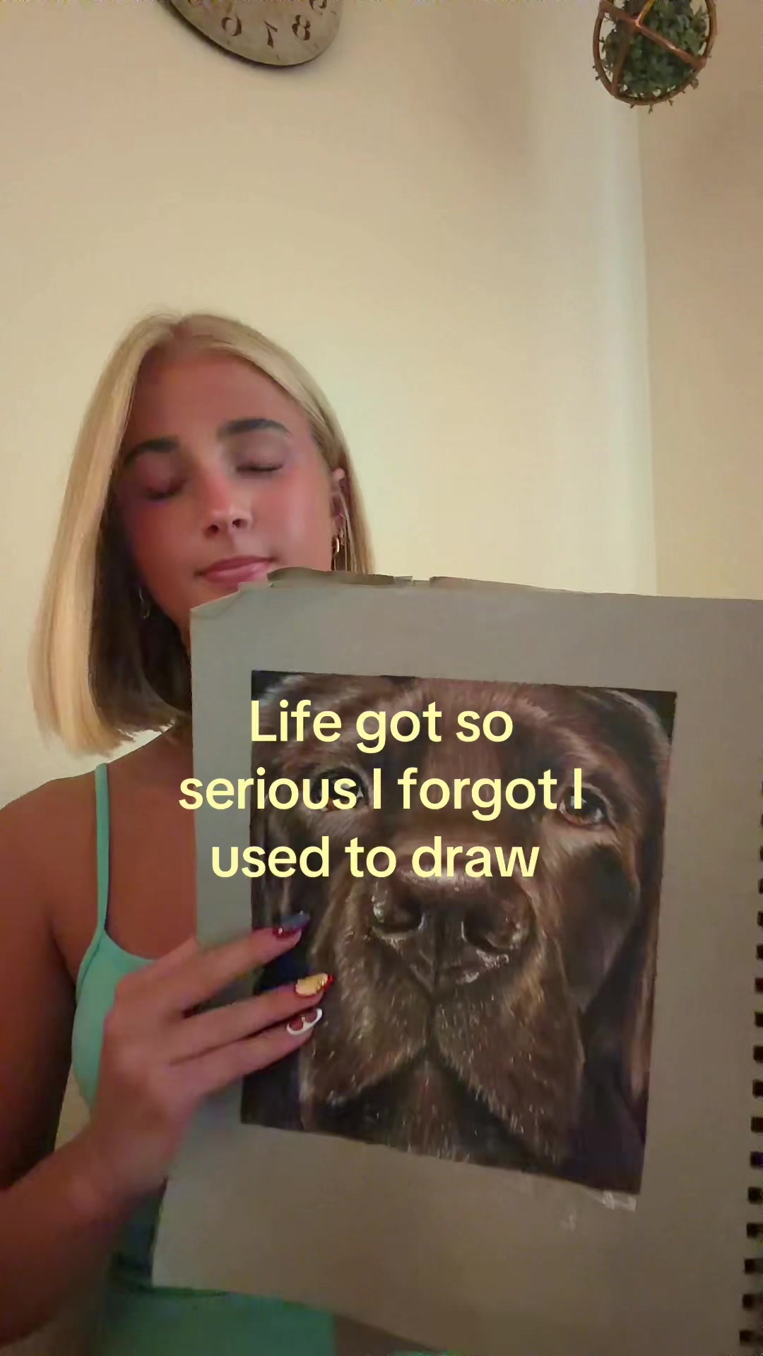 @theelliebarker