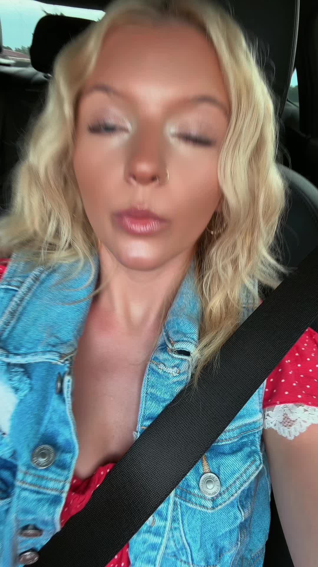 @summeromcclain