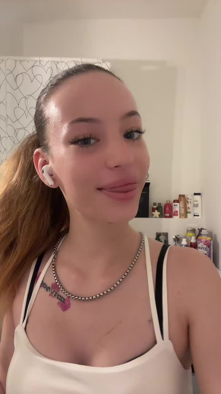 @Sxrah19