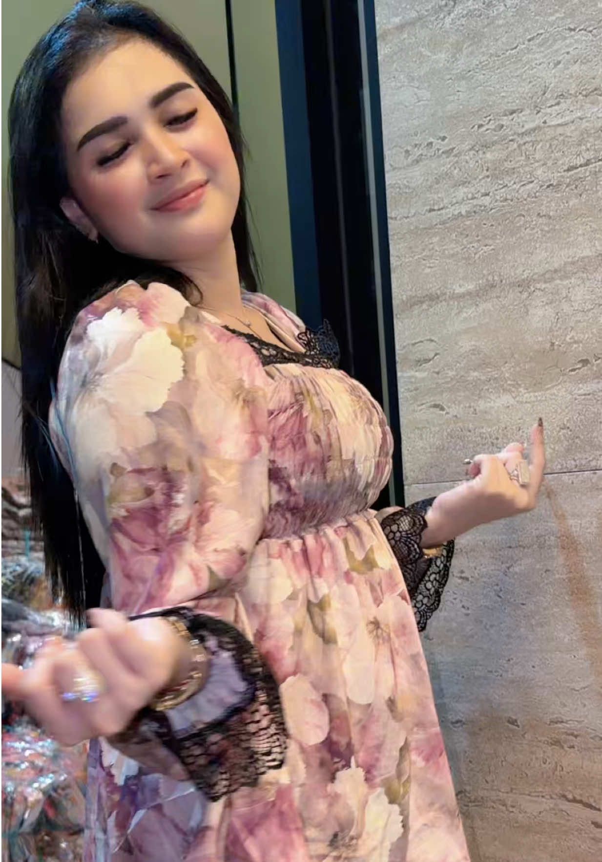 @Ulvariani fashiondaster