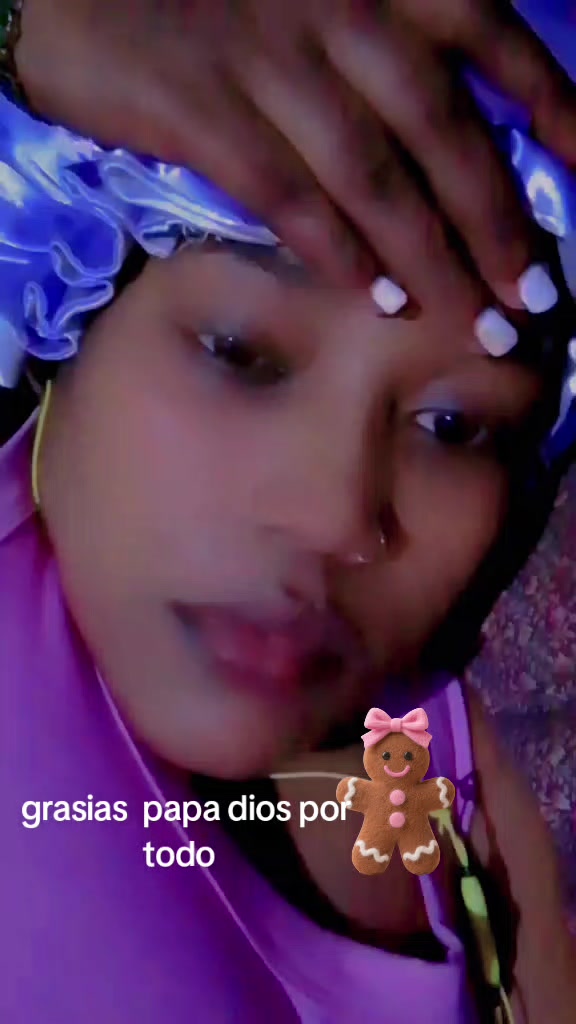 @(-.-)_BRENDA_TRENSAS_(-.-)....
