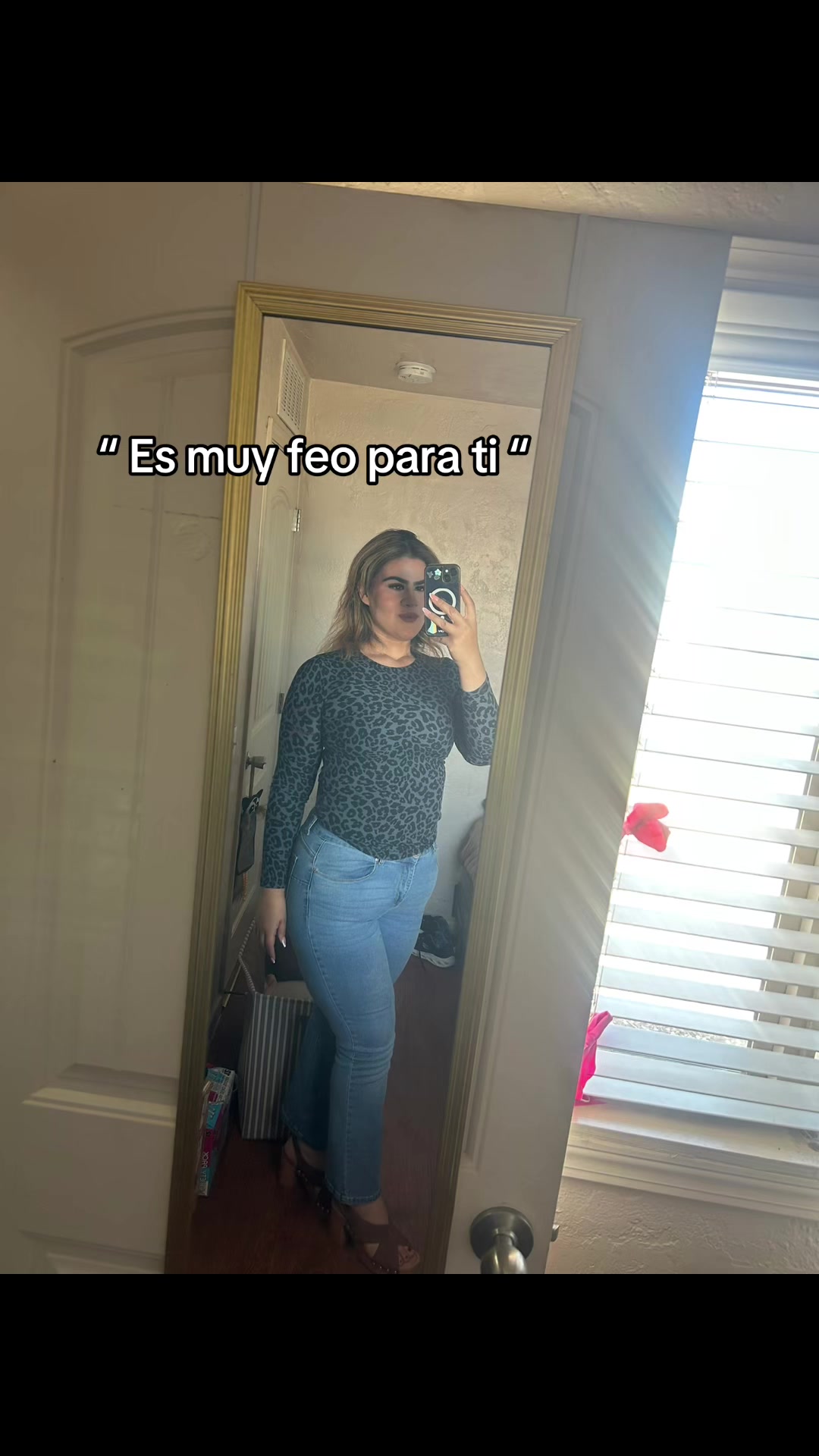 @LAURA  CH&Aacute;VEZ ❤️
