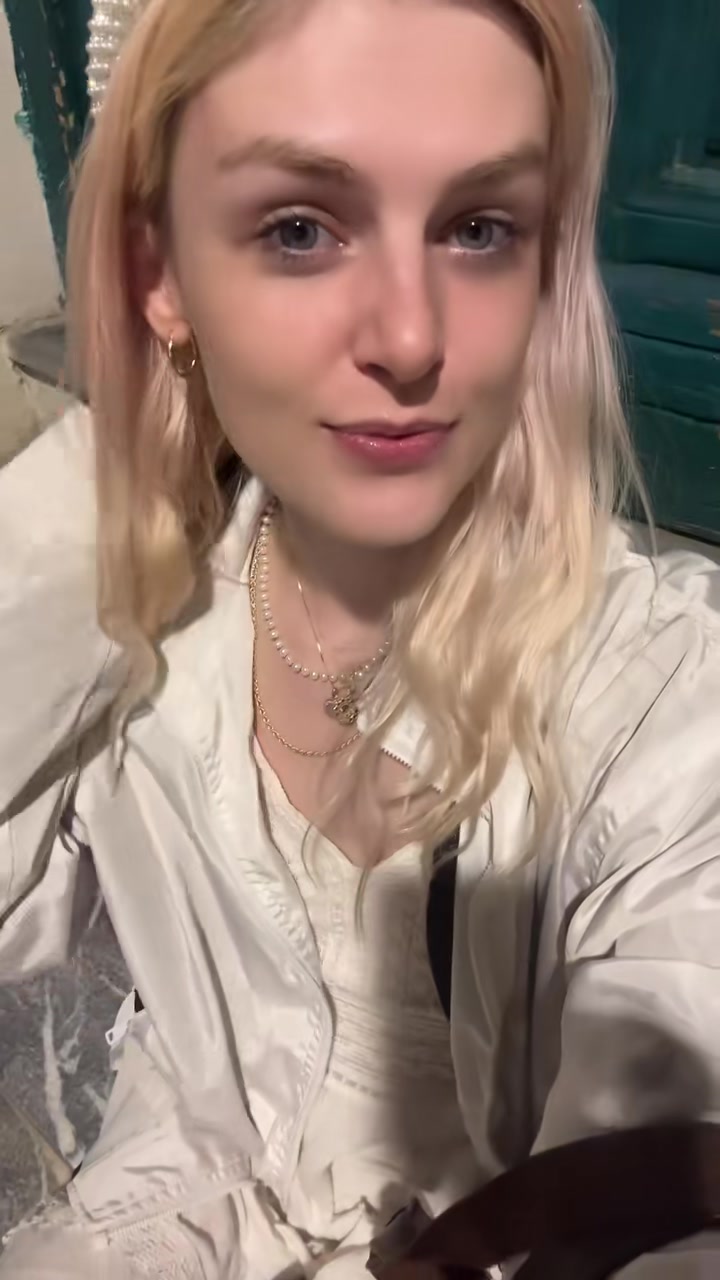 @alaniroza