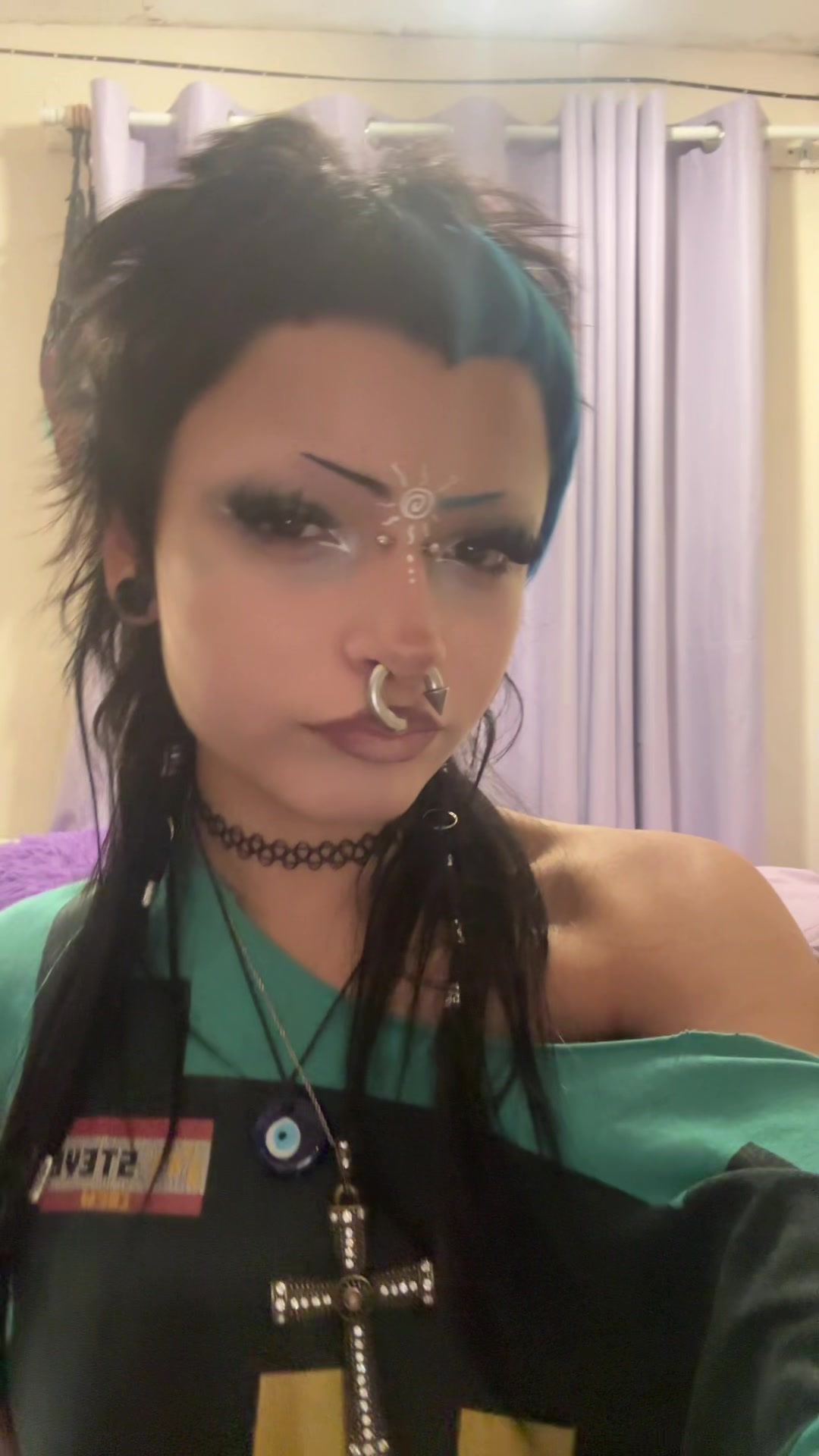 @Meg🦇