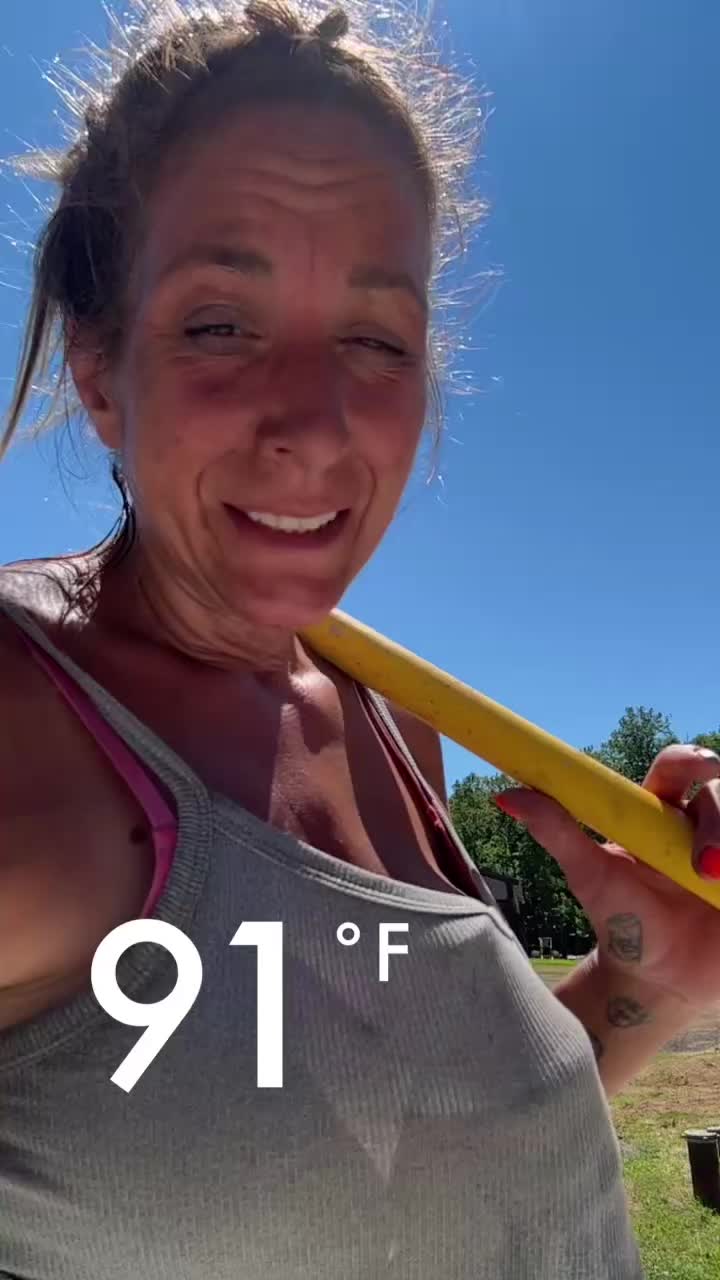 @BobbiDeede