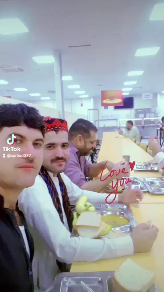@""گیلمن مومند""